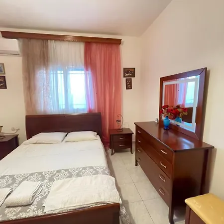 Anagnostis Apartment Finiq