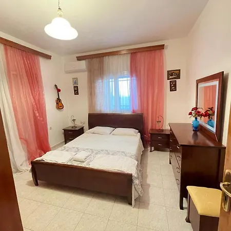 Apartment Anagnostis Finiq