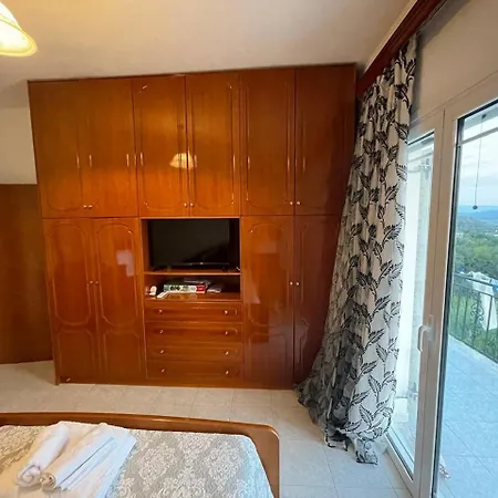 Anagnostis Apartment