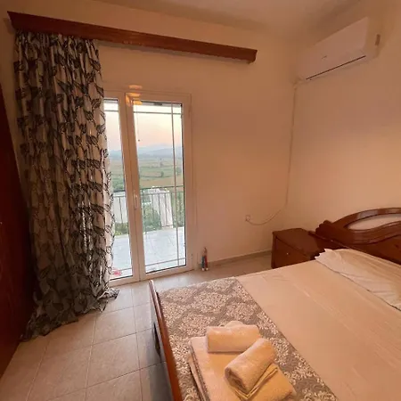 Anagnostis Apartment